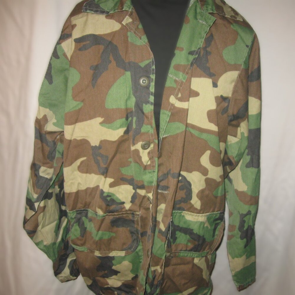 VINTAGE SAFTBAK Camouflage Field Jacket S M USA Made Utility Military